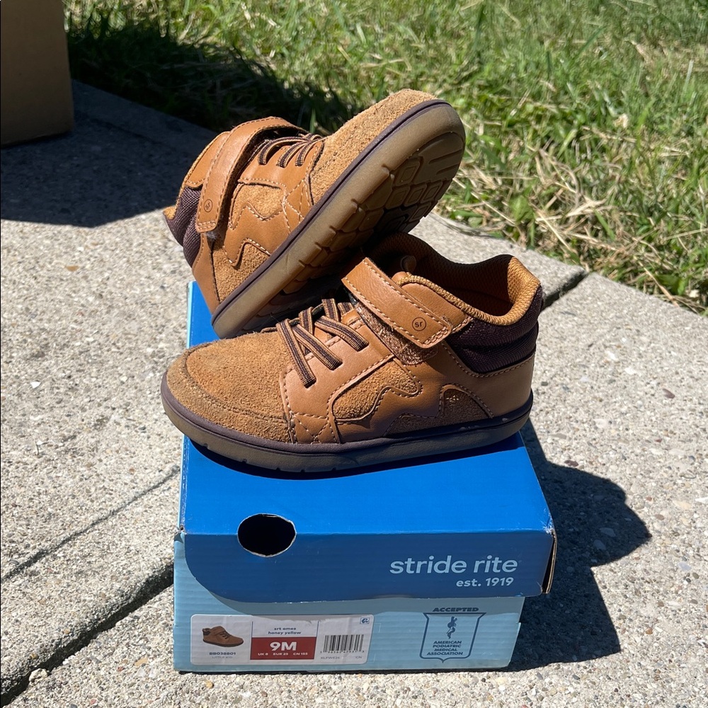 Stride Rite Tan Kids Sneaker boots
